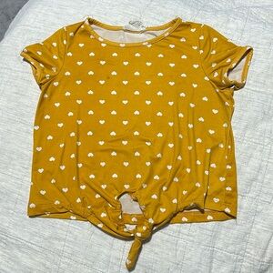 Emma & Elsa Girls tshirt. Size 5